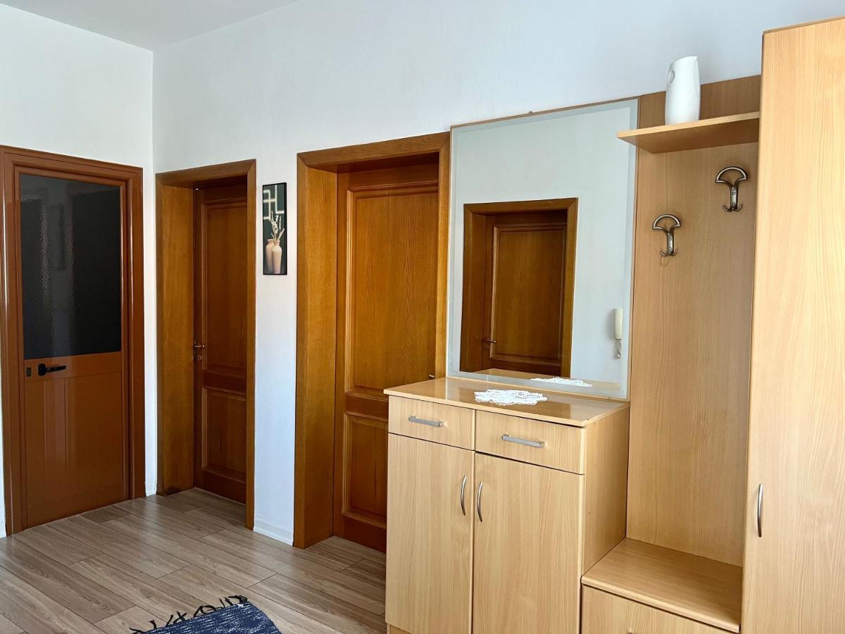 Comfort Home-Apartment Tirana Esterno foto
